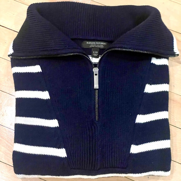 Banana Republic Organic Cotton knit Dark Blue and White Striped Zip Sweater - Picture 2 of 5